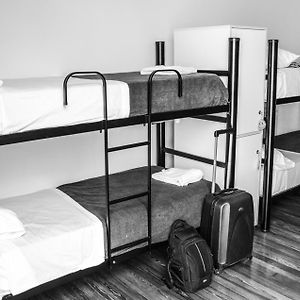 Bed 6-Bed Mixed Dormitory Room